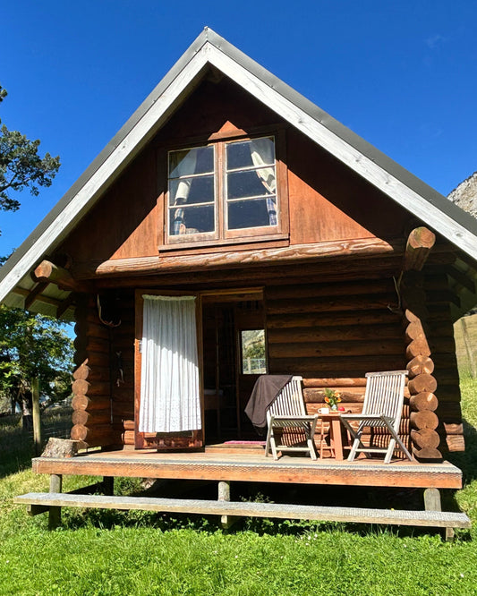 Log Cabin